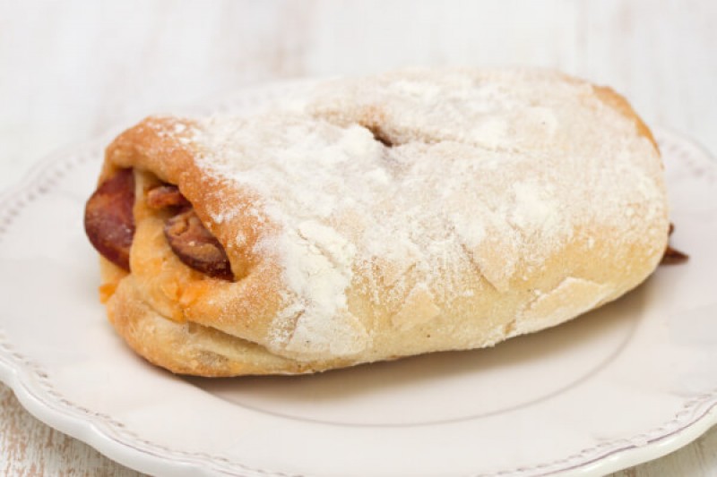 Pão com Chouriço