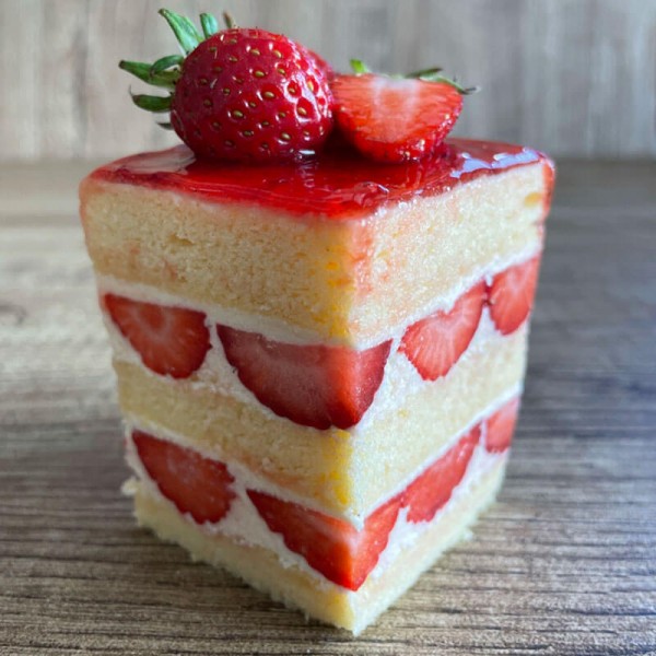 BRISANORTE BOLO FRAISIER